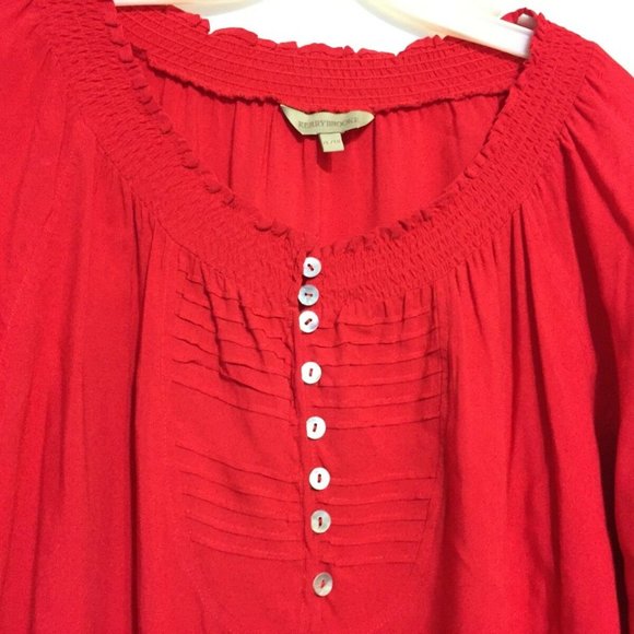 Beautiful!  KERRYBROOKE ~ Woman Red Rayon 3/4 Sleeves 8 Buttons Tunic/Top~Sz.XL - Picture 4 of 7